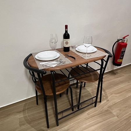Al 106 Apartment Free Wi-Fi 5 Min Dalla Stazione ปาล์มเดดเซิร์ท ภายนอก รูปภาพ