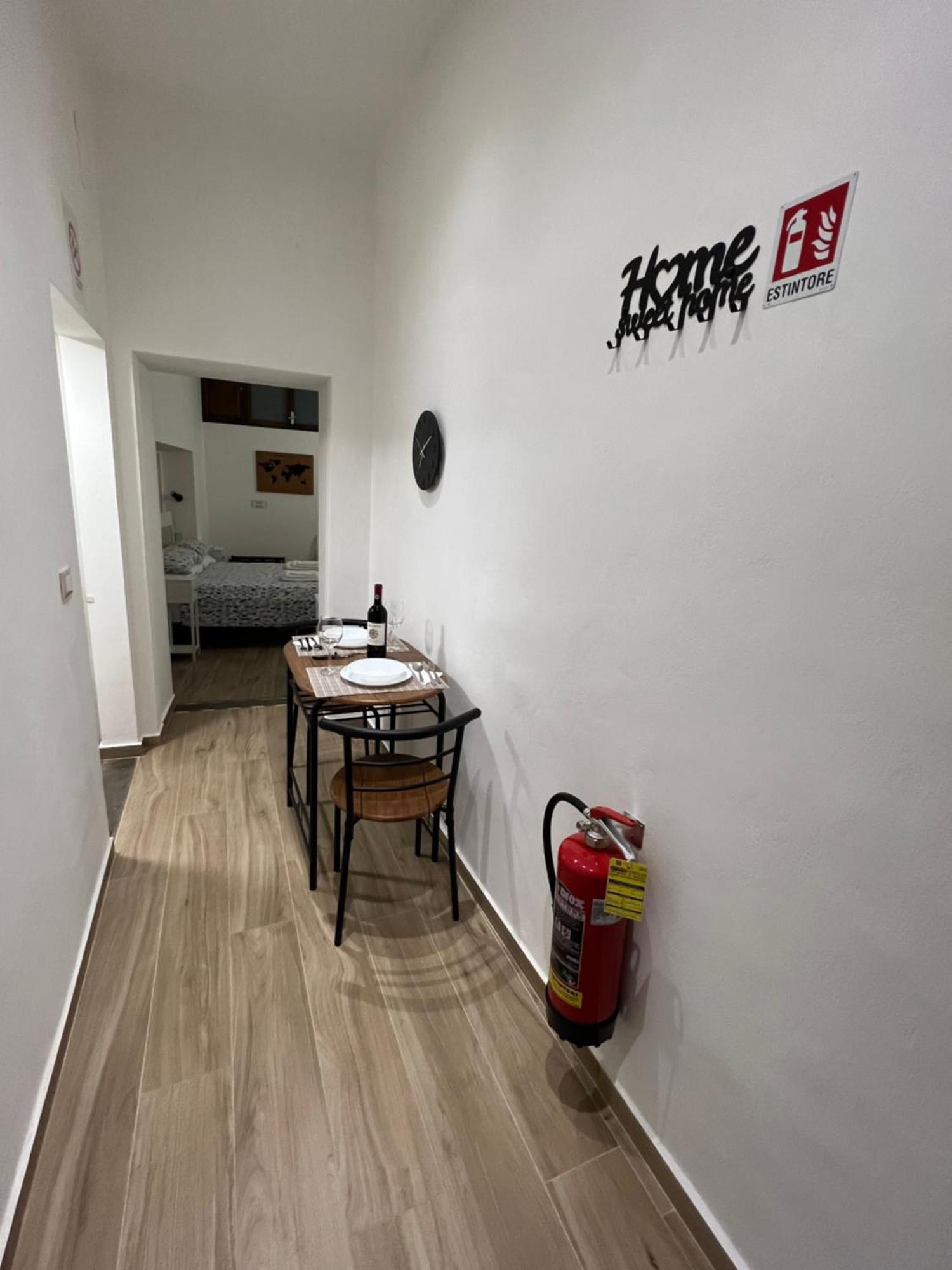 Al 106 Apartment Free Wi-Fi 5 Min Dalla Stazione ปาล์มเดดเซิร์ท ภายนอก รูปภาพ