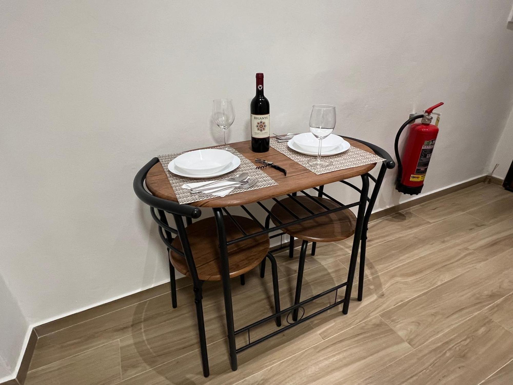 Al 106 Apartment Free Wi-Fi 5 Min Dalla Stazione ปาล์มเดดเซิร์ท ภายนอก รูปภาพ